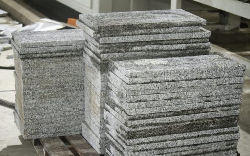 Đá ốp tự nhiên lát hè