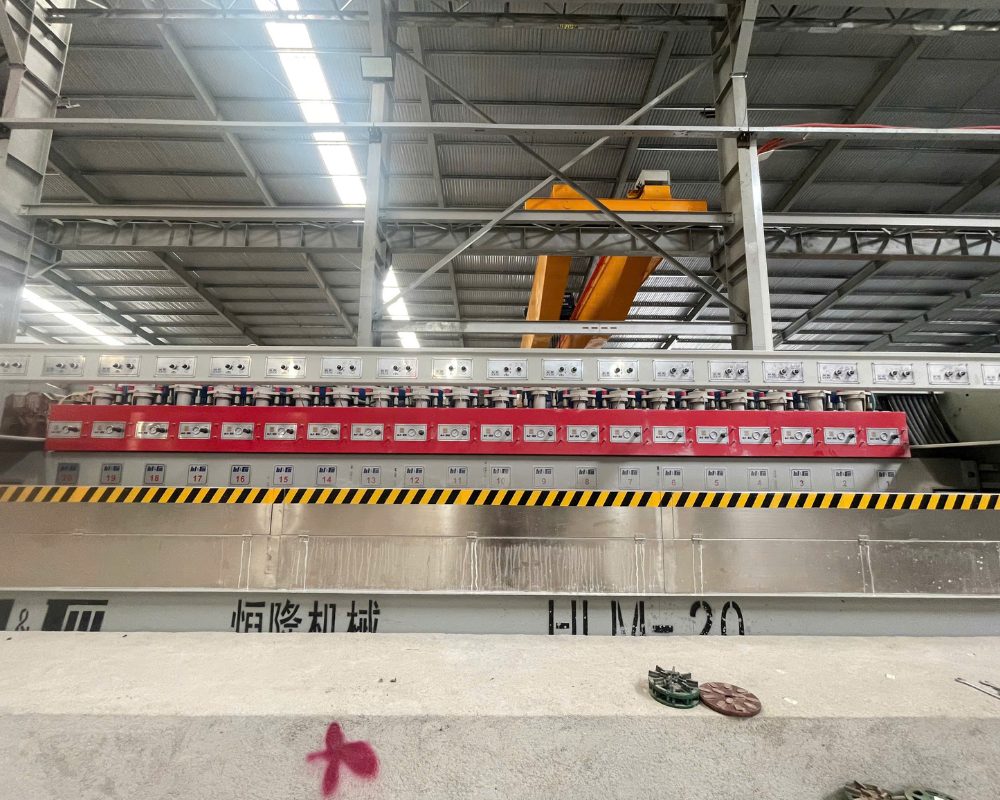 Dây chuyền sản xuất đá tự nhiên lát hè Dây chuyền sản xuất đá tự nhiên lát hè