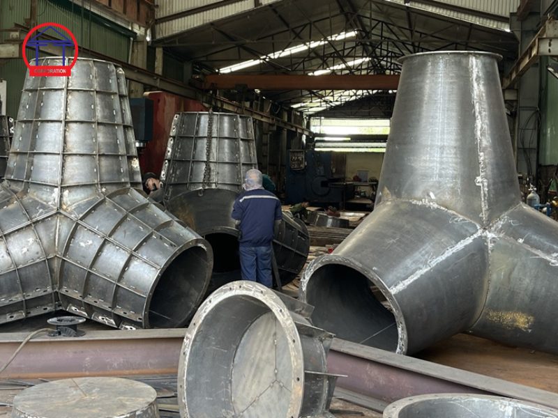 cốp pha trụ chắn sóng 