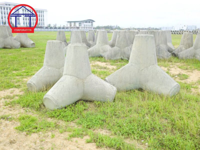 Nhà sản xuất trụ chắn sóng chất lượng, giá tốt sản xuất trụ chắn sóng