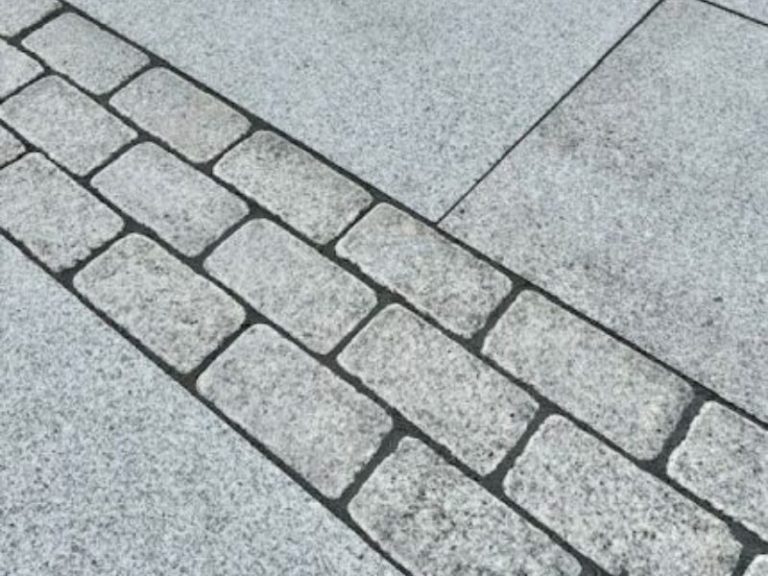 Đá lát vỉa hè dày 8cm: Chịu tải tốt, ít nứt vỡ, tối ưu chi phí dài hạn