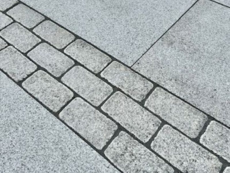 Đá lát vỉa hè dày 8cm: Chịu tải tốt, ít nứt vỡ, tối ưu chi phí dài hạn