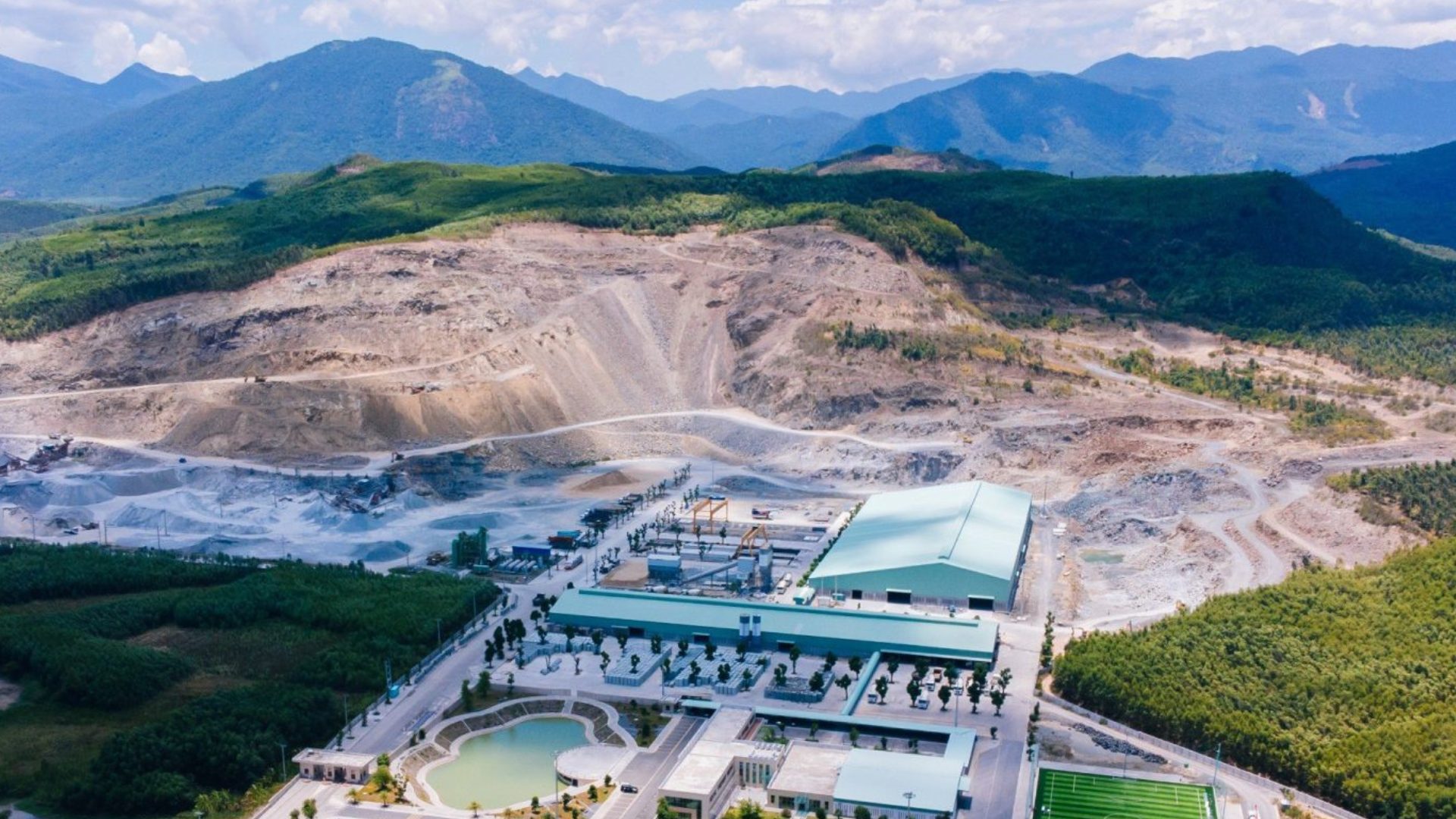 vatlieuxaydungphuyen